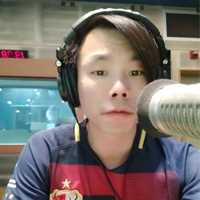 李俊斌老师照片