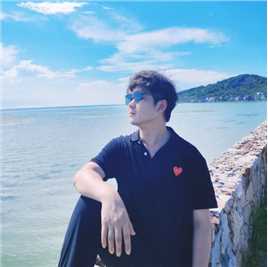 谢文龙老师照片