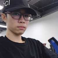 黄本能老师照片